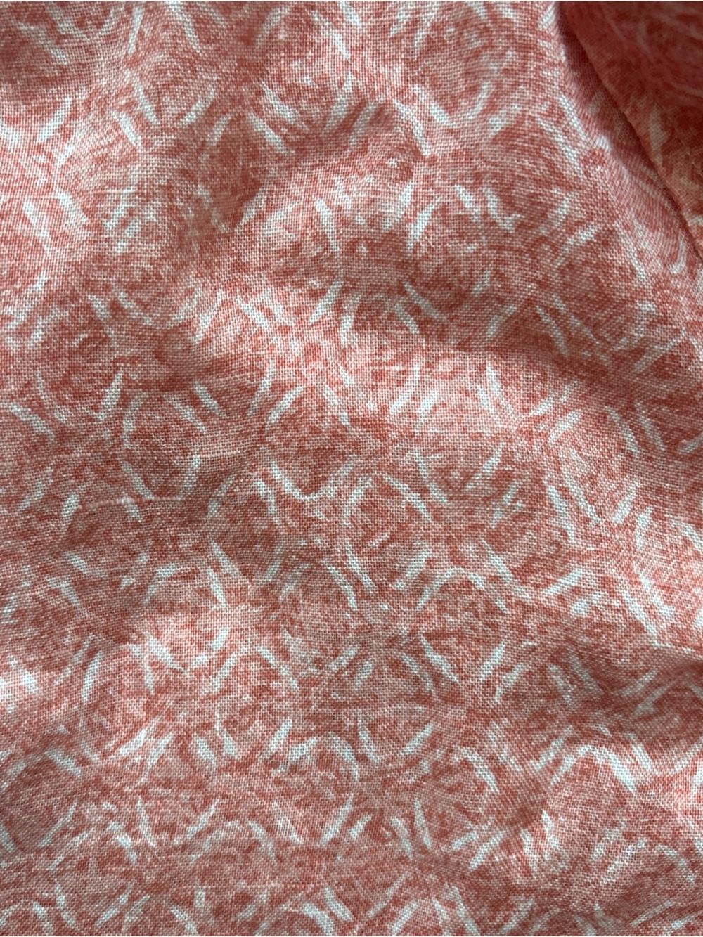 Peter Millar Coral Patterned Short-Sleeve Button-Down Shirt - Picture 3 of 10